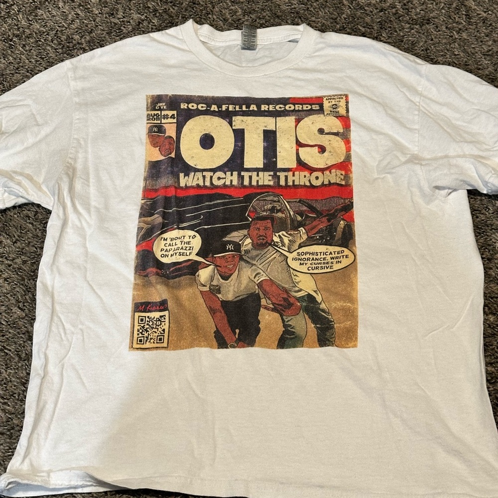 Gildan White Short Sleeve Tee with Graphic Print